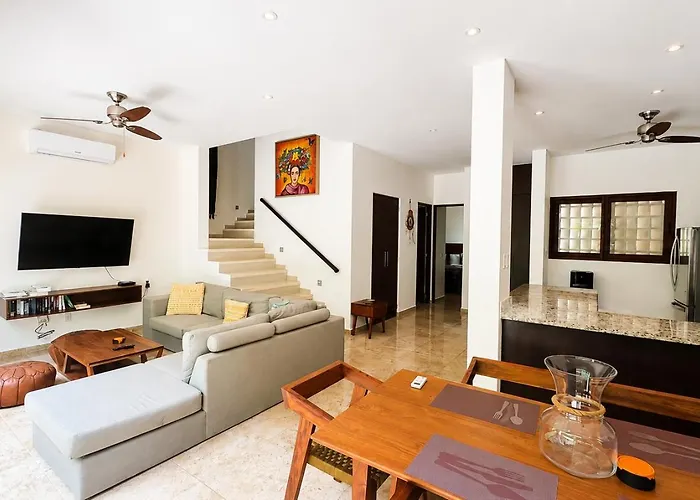 Pousada Townhome With Private Rooftop & Jacuzzi - Across Street Akumal